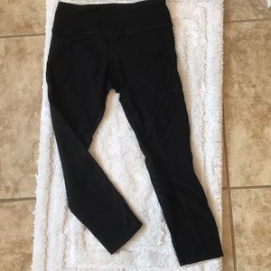 Cropped workout pants 🌺3 for $20 or 4 for $25